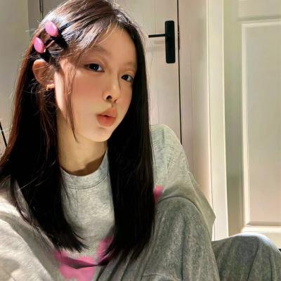 北极百货的秋乃小姐